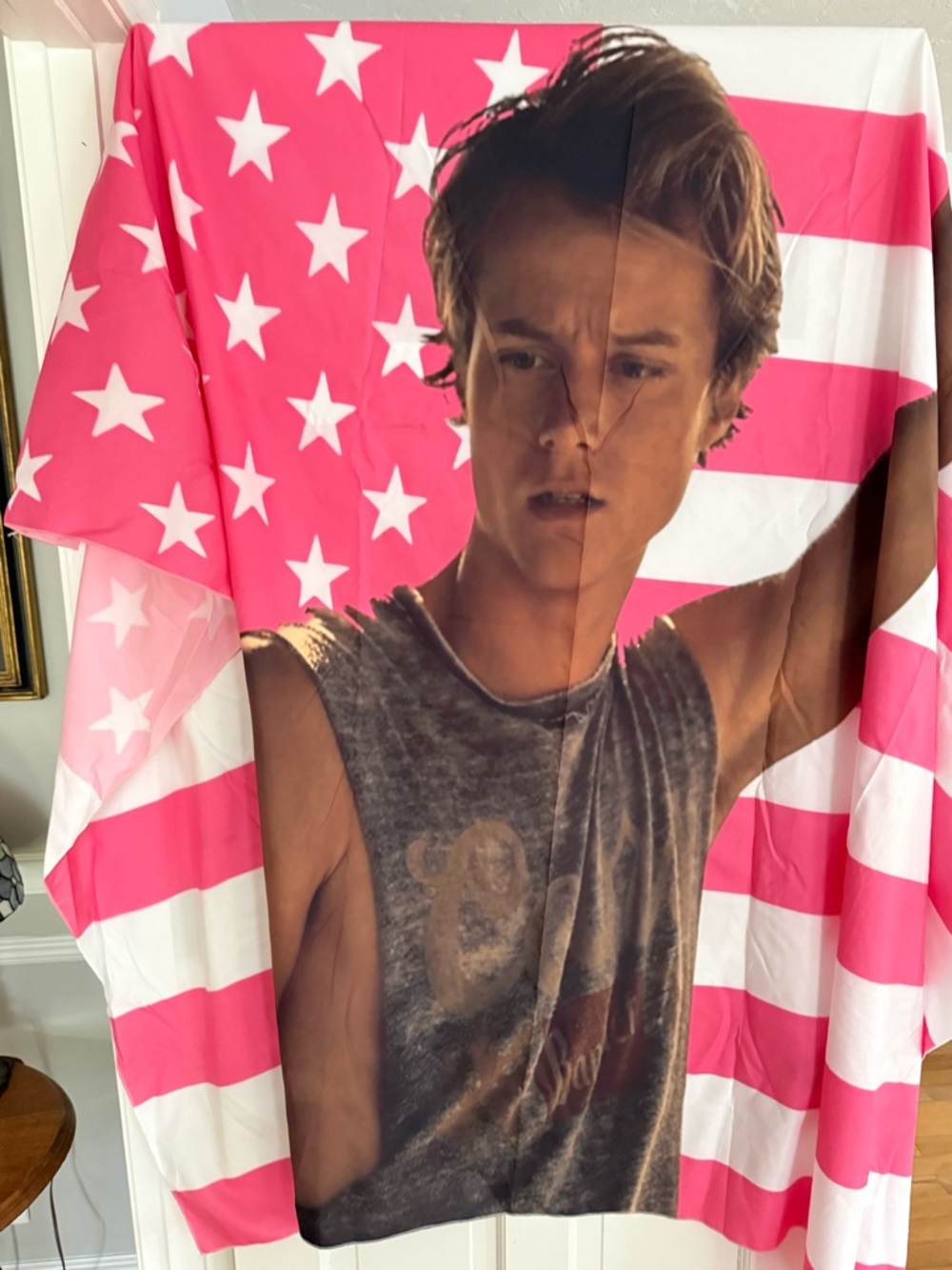 Pink & White Star Striped Graphic Throw Blanket
JJ from OuterBanks